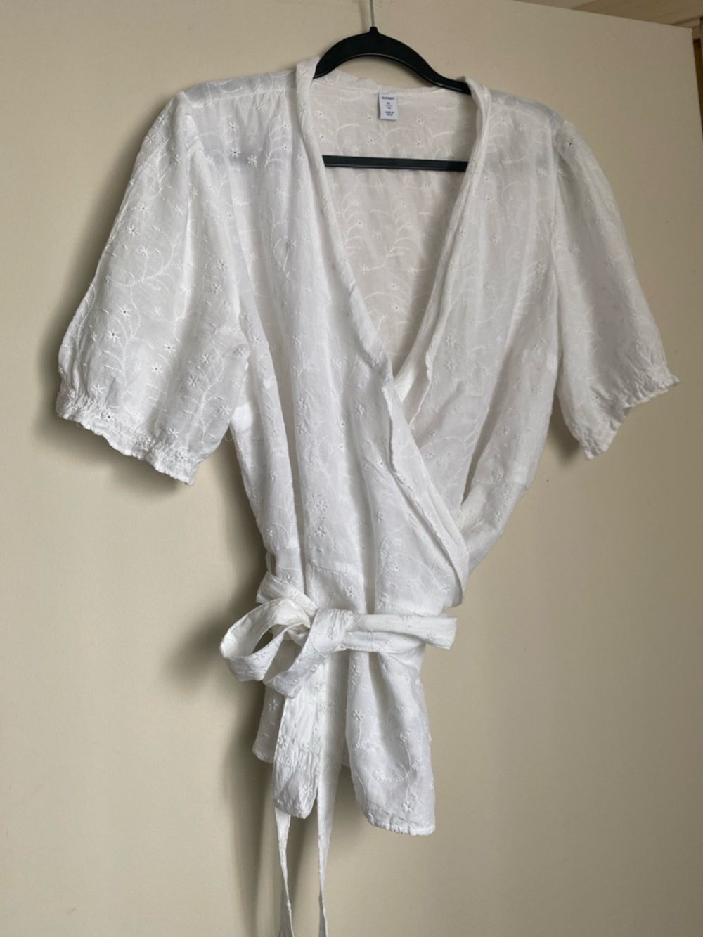 Old Navy White Eyelet Blouse